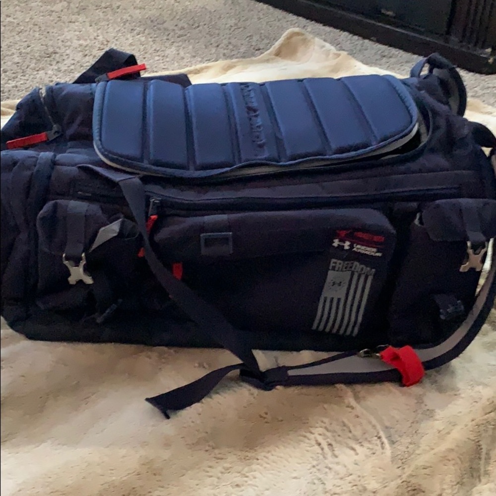 Project rock large duffle/ backpack